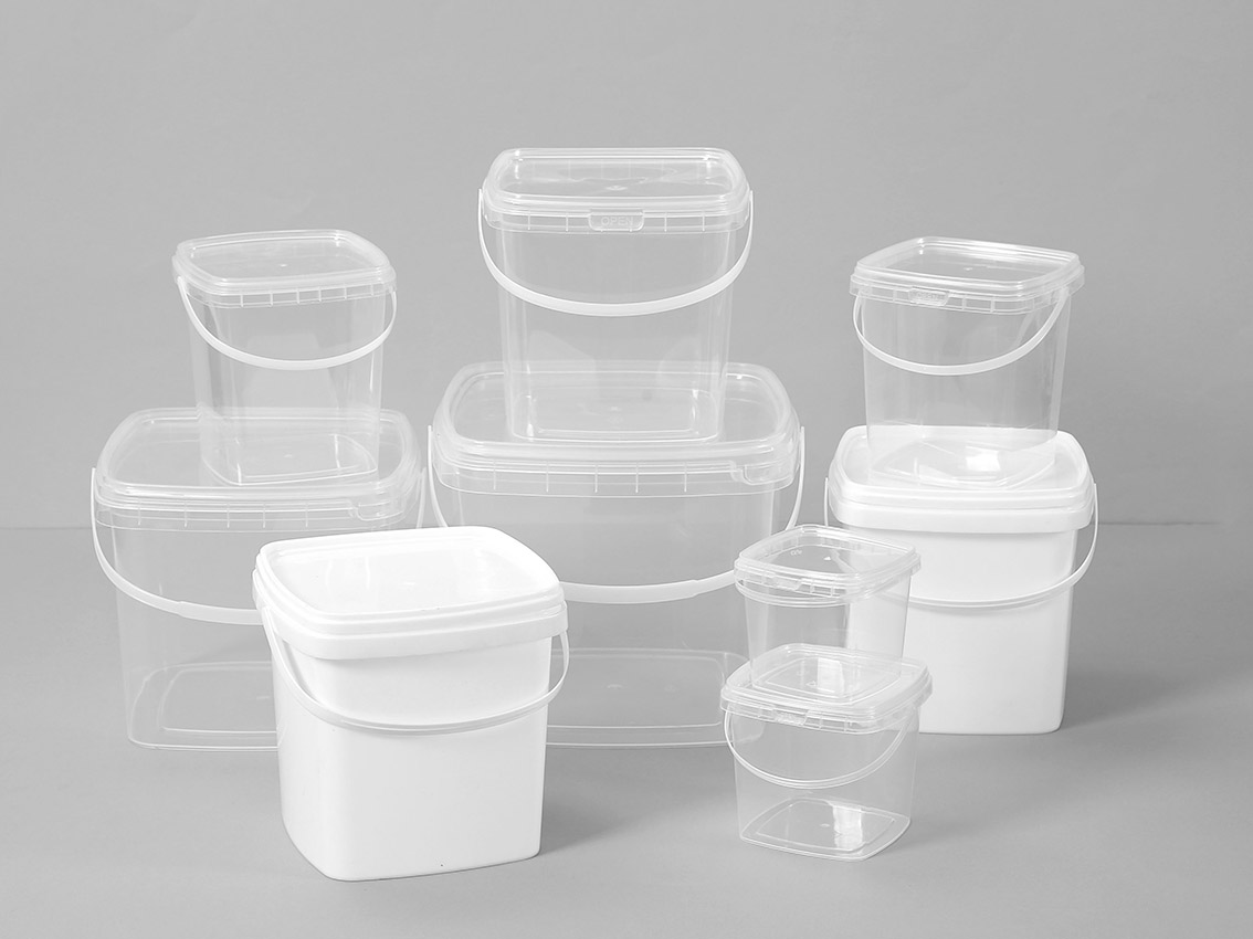 Plastic Square Buckets